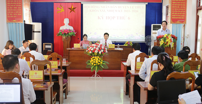Toàn cảnh kỳ họp.