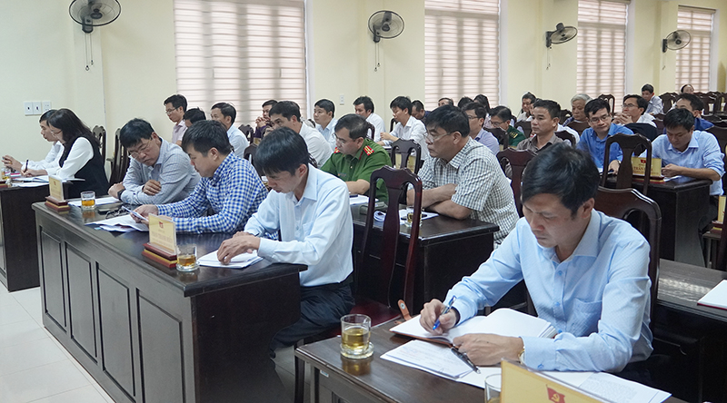 Các đại biểu tham dự tại hội nghị.
