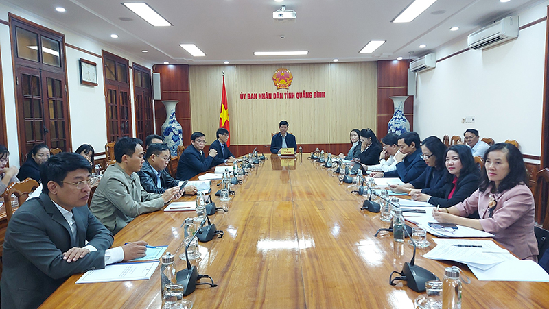 Các đại biểu dự hội nghị tại điểm cầu Quảng Bình