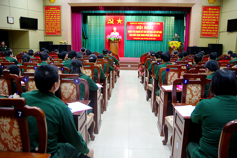 Toàn cảnh hội nghị.