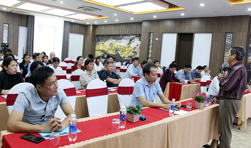 Các đại biểu tham dự lớp tập huấn