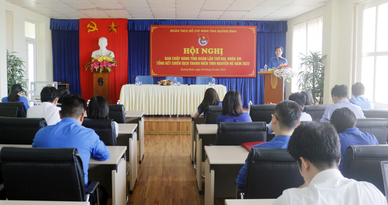 Lãnh đạo Tỉnh đoàn kết luận hội nghị. 