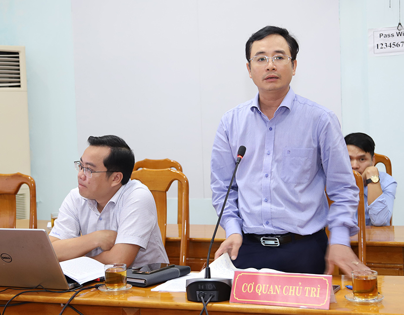 Đại diện lãnh đạo Sở Giáo dục và Đào tạo (cơ quan chủ trì nhiệm vụ) phát biểu.