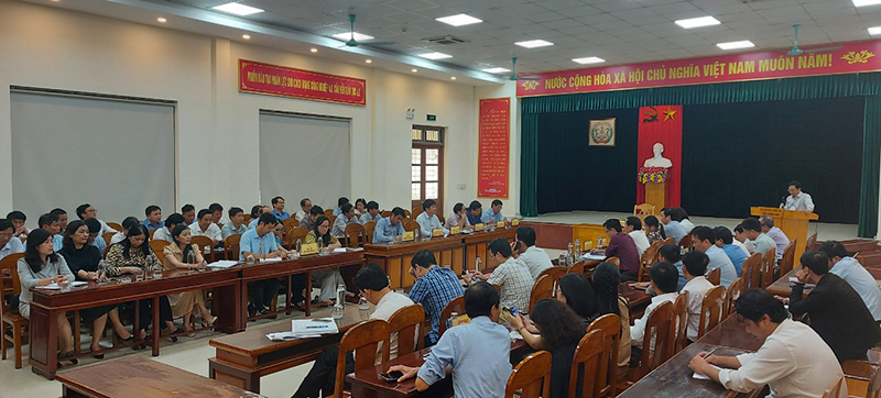 Các đại biểu tham dự hội nghị