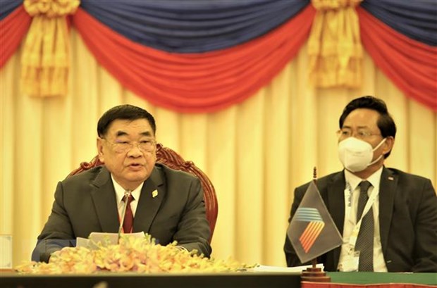 Phó Chủ tịch thứ nhất Quốc hội Campuchia, Chủ tịch nhóm AIPA quốc gia của Quốc hội Vương quốc Campuchia Cheam Yeap chủ trì, phát biểu khai mạc phiên họp trù bị AIPA, chuẩn bị cho cuộc gặp các nhà lãnh đạo AIPA-ASEAN. (Ảnh: Huỳnh Thảo/TTXVN)