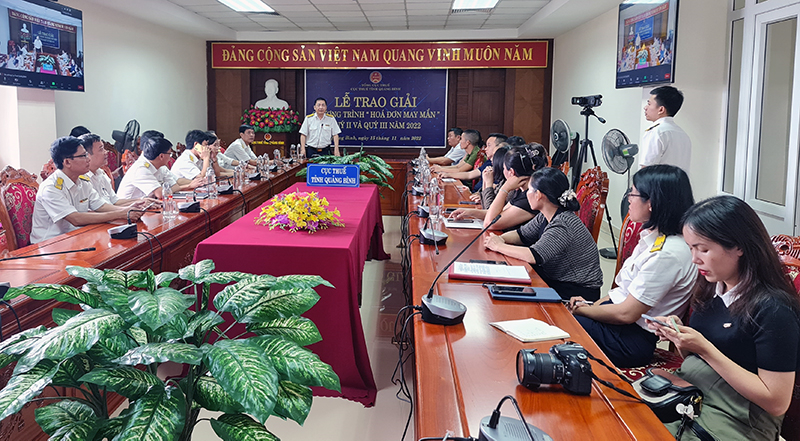 Toàn cảnh lễ trao giải. 