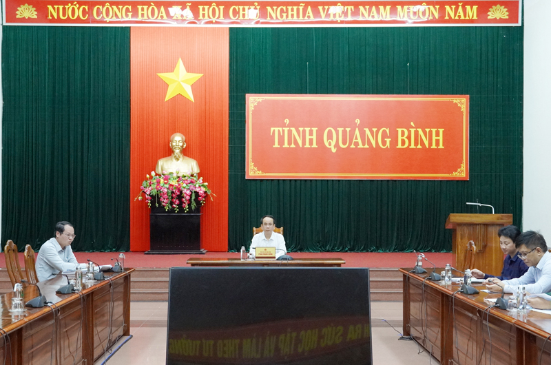 Các đại biểu dự hội nghị tại điểm cầu tỉnh Quảng Bình.