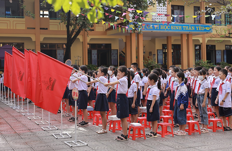 Đồng Hới phát triển sắp xếp quy mô, mạng lưới trường lớp hợp lý, hài hòa.