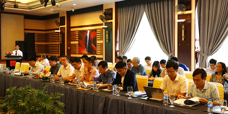 Các đại biểu dự hội thảo.
