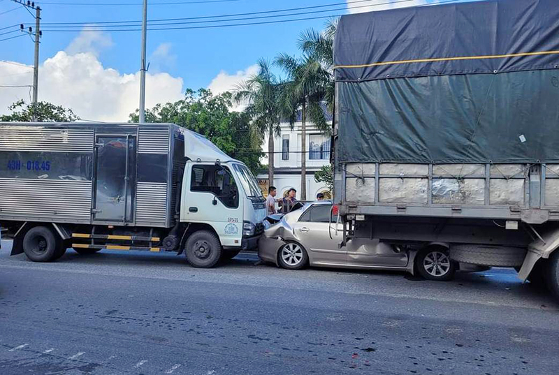 Hiện trường vụ tai nạn. 