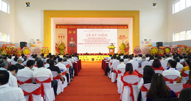 Toàn cảnh lễ kỷ niệm 55 năm thành lập Trường CĐKTC-NNQB.