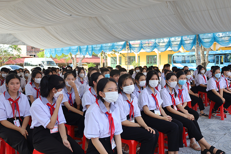 Ngày hội có sự tham gia của học sinh khối 9 các trường THCS trên địa bàn. 