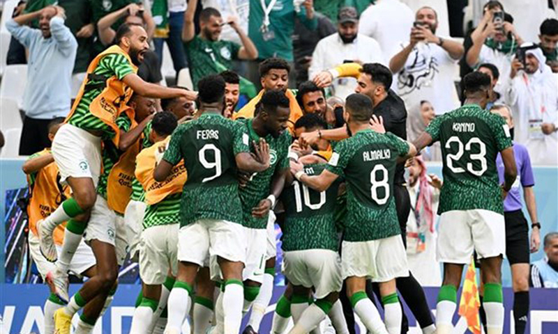 Saudi Arabia ăn mừng chiến thắng lịch sử trước Argentina. (Ảnh: Getty Images)