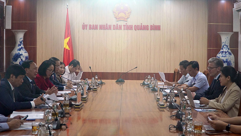 Toàn cảnh buổi làm việc