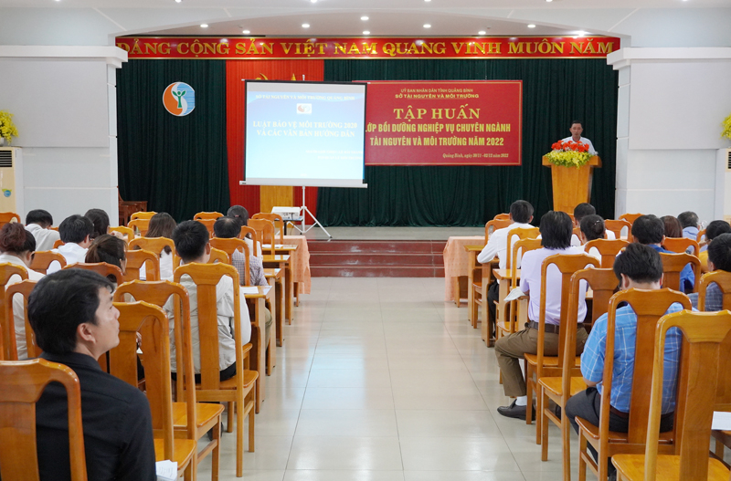 Quang cảnh lớp tập huấn.
