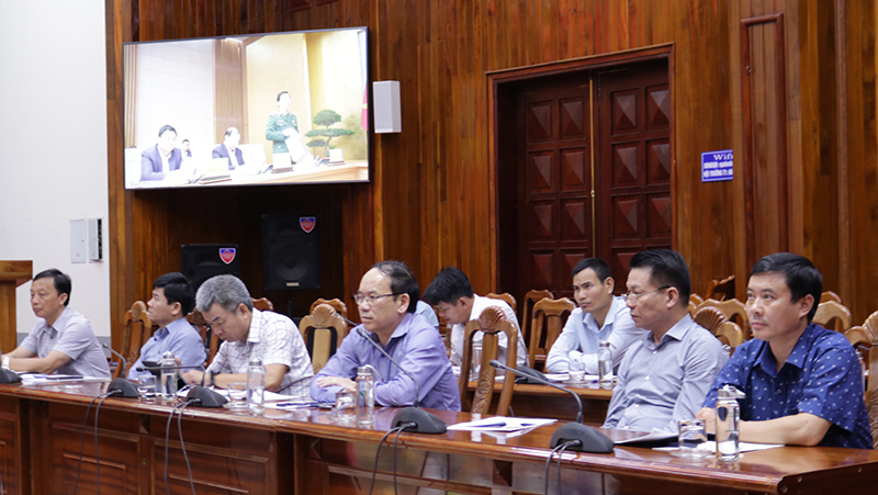 Các đại biểu tham dự hội nghị.