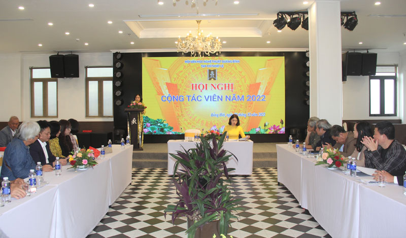 Toàn cảnh hội nghị.