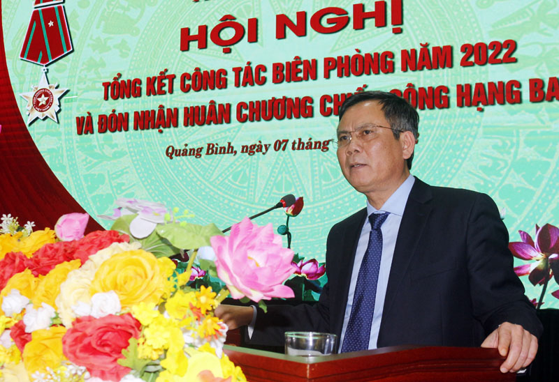 Đồng chí Chủ tịch UBND tỉnh Trần Thắng phát biểu tại buổi lễ.