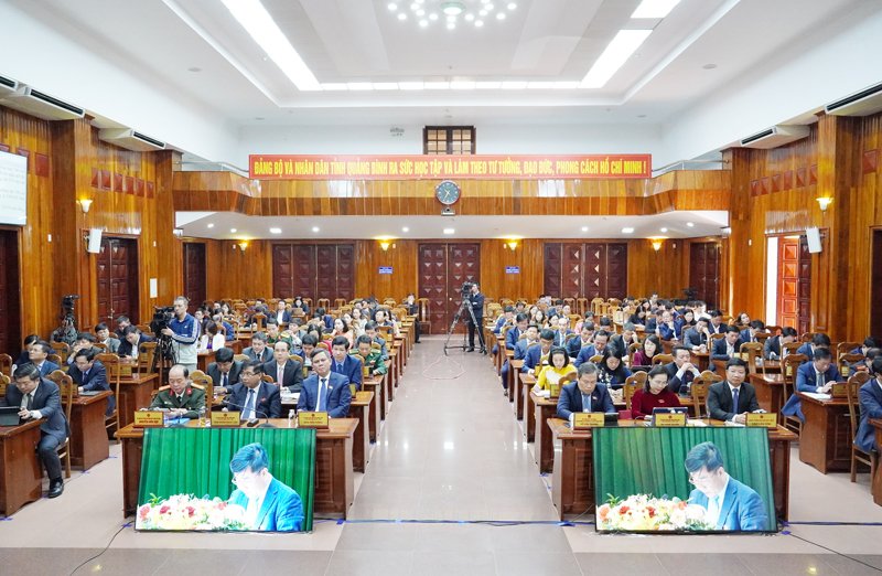 Toàn cảnh hội nghị.