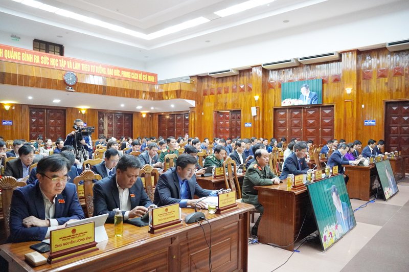Các đại biểu tham dự phiên họp.