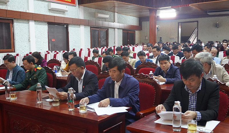 Các đại biểu tham dự hội nghị.