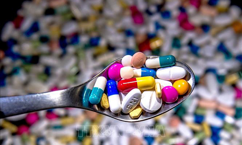 Tình trạng kháng thuốc gia tăng ở vi khuẩn gây bệnh nhiễm trùng máu đã được ghi nhận trong năm đầu tiên bùng phát đại dịch COVID-19. Ảnh minh hoạ: AFP/TTXVN
