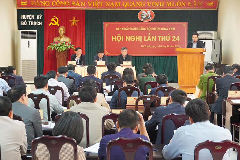 Toàn cảnh hội nghị.