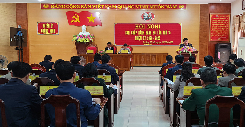 Toàn cảnh hội nghị.
