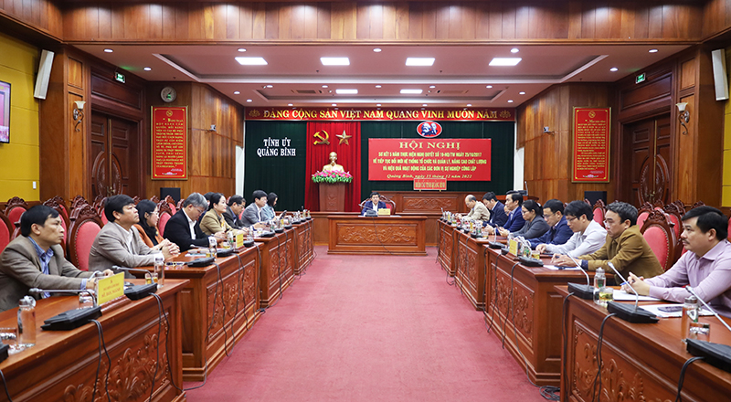 Toàn cảnh hội nghị. 