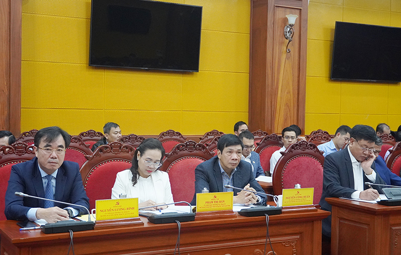 Các đại biểu tham dự hội nghị.