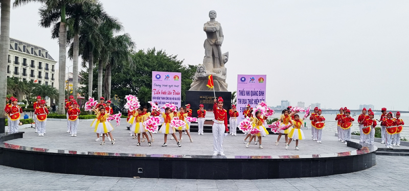 Toàn cảnh buổi biểu diễn.