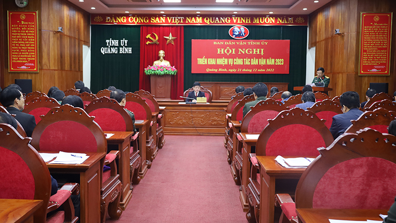 Toàn cảnh hội nghị.