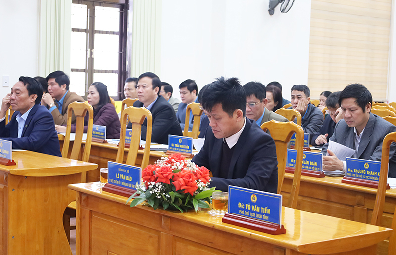 Các đại biểu dự hội nghị.