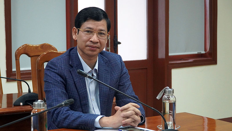 Đồng chí Phó Chủ tịch UBND tỉnh Hồ An Phong tham dự buổi làm việc