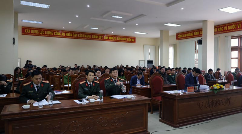 Các đại biểu tham dự tại hội nghị.