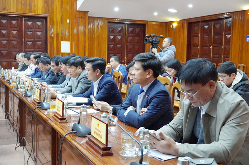 Các đại biểu dự hội nghị.