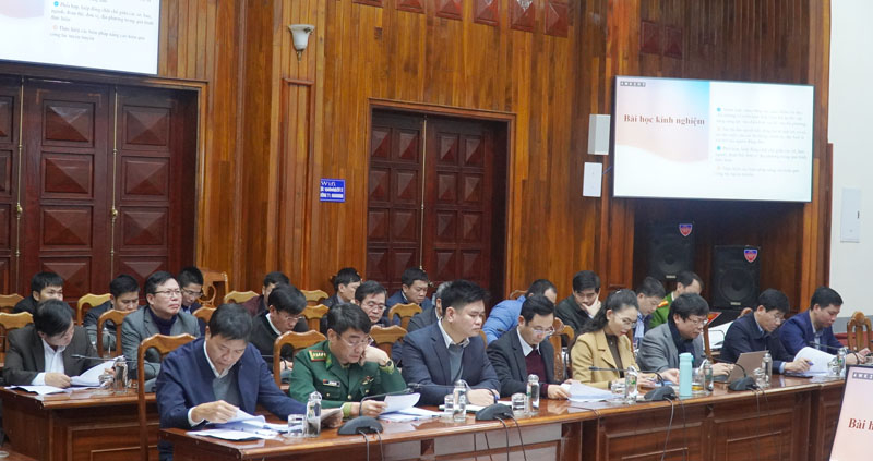Các đại biểu tham dự tại điểm cầu UBND tỉnh.