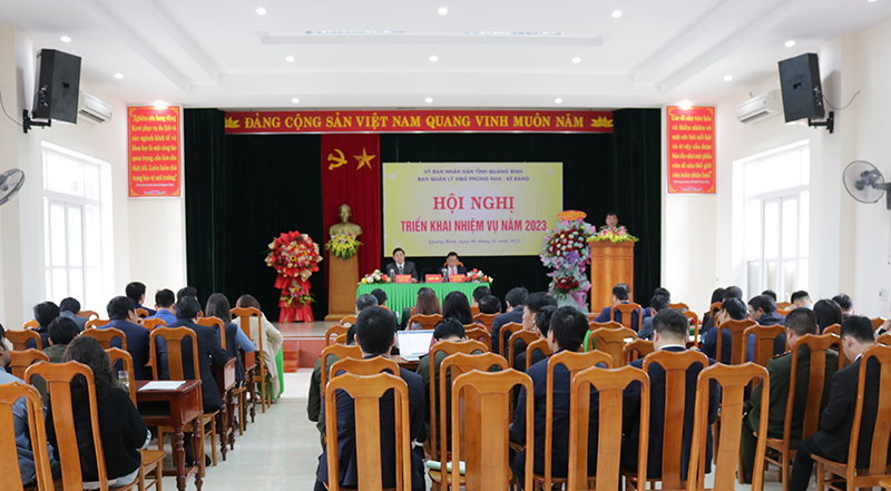Toàn cảnh hội nghị.