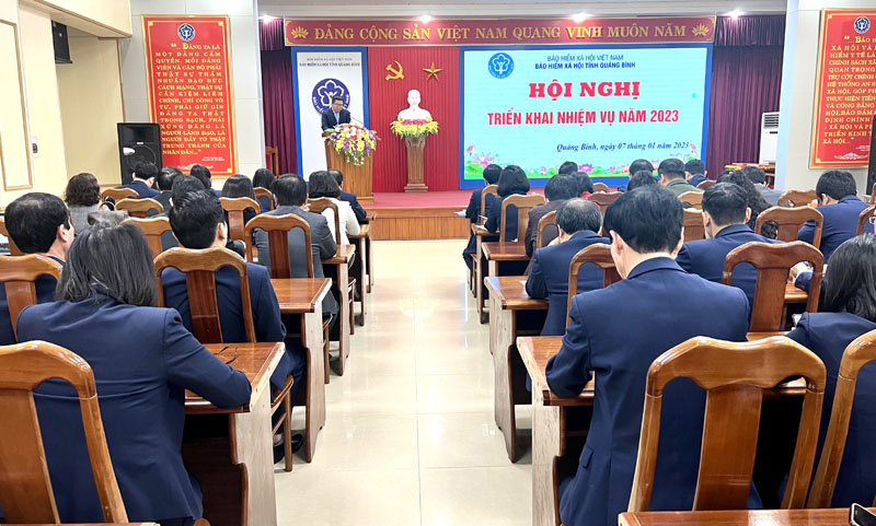 Toàn cảnh hội nghị.