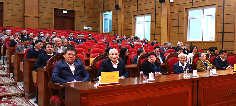 Các đại biểu dự buổi gặp mặt. 