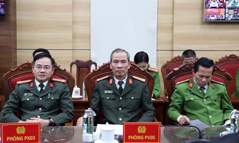 Các đại biểu tham dự hội nghị