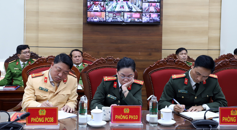 Các đại biểu tham dự hội nghị
