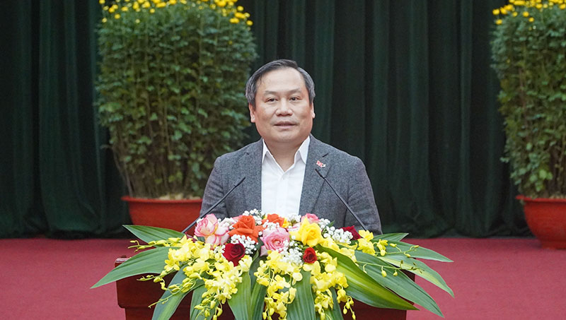 Đồng chí Bí thư Tỉnh ủy Vũ Đại Thắng phát biểu tại buổi gặp mặt