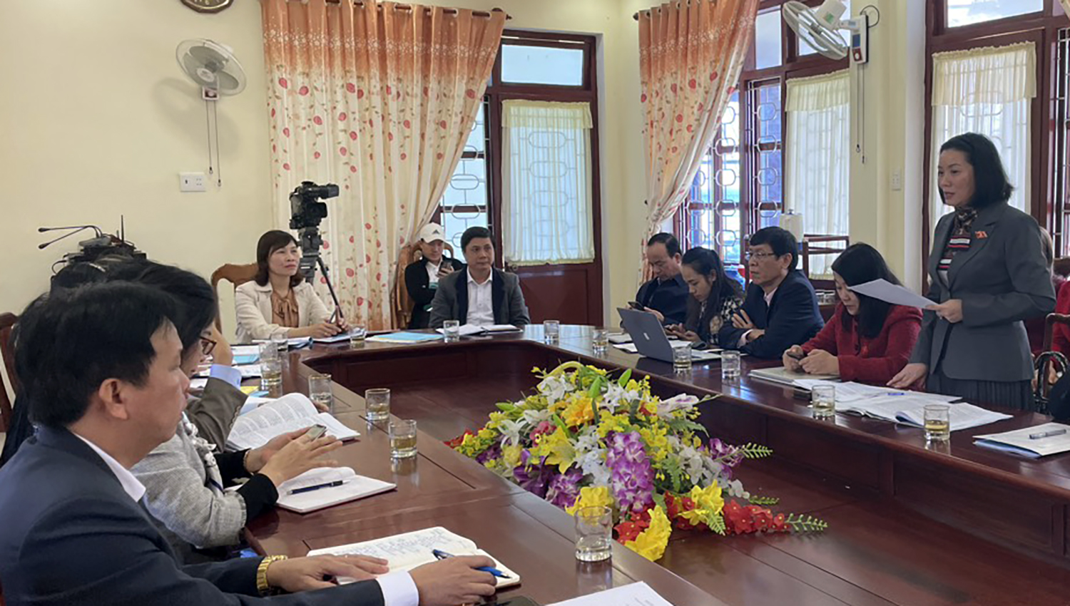 Đại biểu Nguyễn Minh Tâm phát biểu tại buổi giám sát