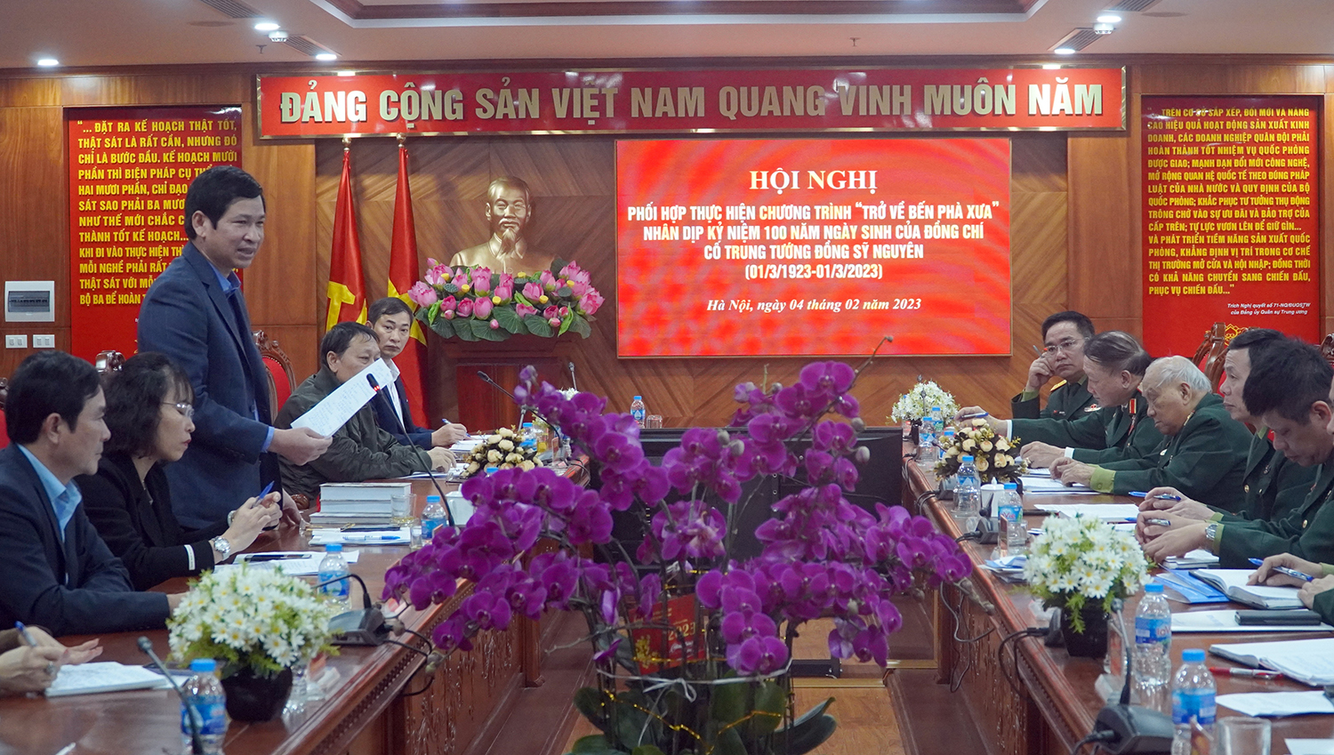 Toàn cảnh buổi làm việc