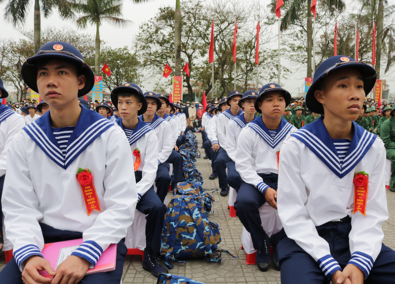 Các ân binh huyện Lệ Thủy sẵn sàng lên đường nhập ngũ.