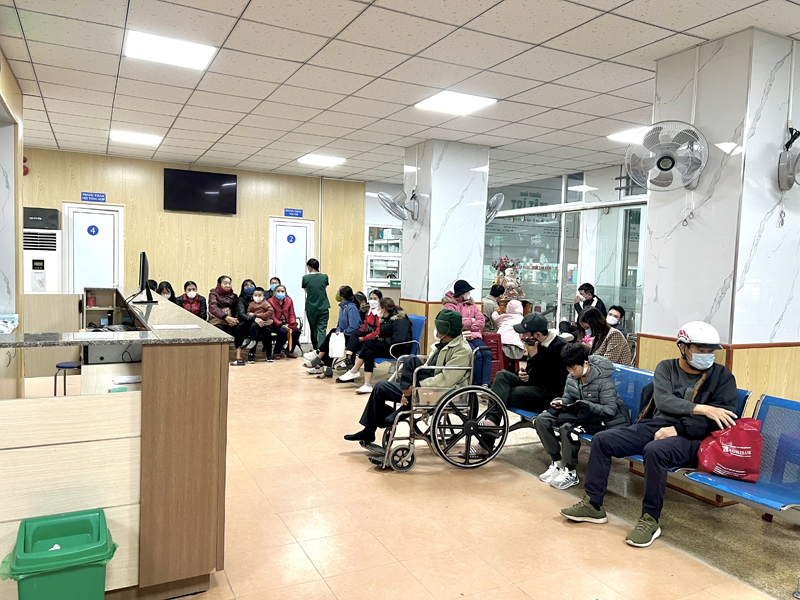 Người tham gia BHXH tự nguyện yên tâm hơn khi đi khám chữa bệnh vì được cấp thẻ BHYT miễn phí với mức quyền lợi hưởng là 95%.
