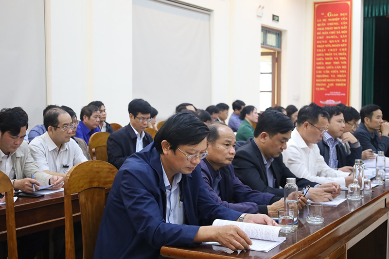  Các đại biểu tham dự hội nghị. 
