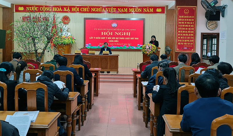 Toàn cảnh hội nghị.