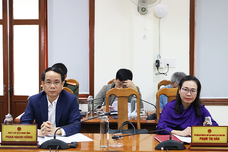  Các đại biểu dự hội nghị.